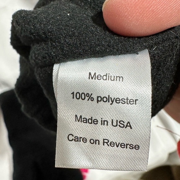 Mittens - Picture 3 of 3